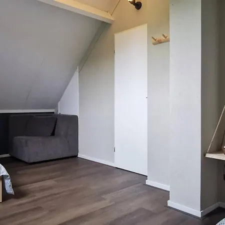 Holiday home Strandhuisje Op Nabij Nijmegen