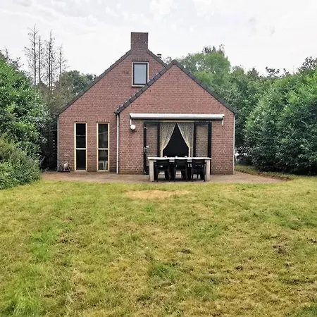 Strandhuisje Op Nabij Nijmegen