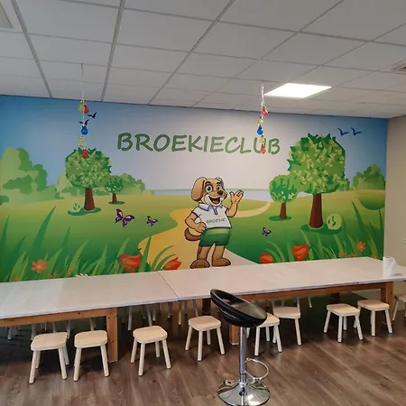 Strandhuisje Op Nabij Nijmegen * Ewijk